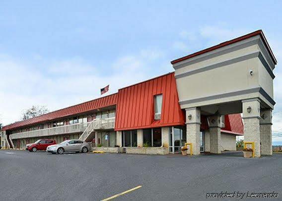 Days Inn By Wyndham Harrisonburg Exteriör bild