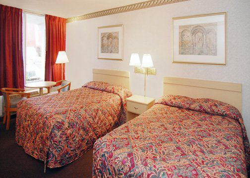 Days Inn By Wyndham Harrisonburg Rum bild